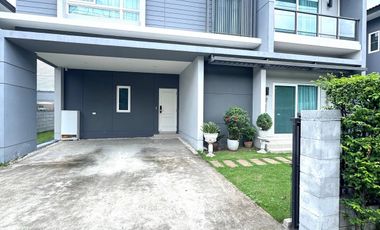 For sale 4 bedrooms house in Prawet, Bangkok
