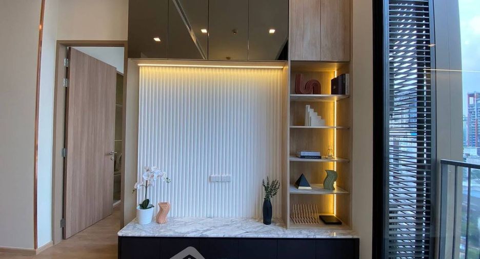 For sale 2 bedrooms condo in Watthana, Bangkok