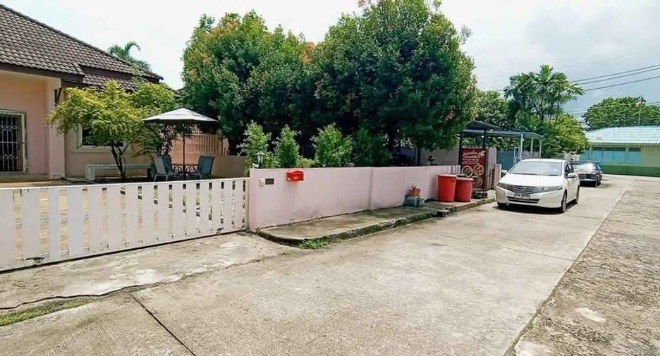 For rent 2 bedrooms house in Mueang Phuket, Phuket