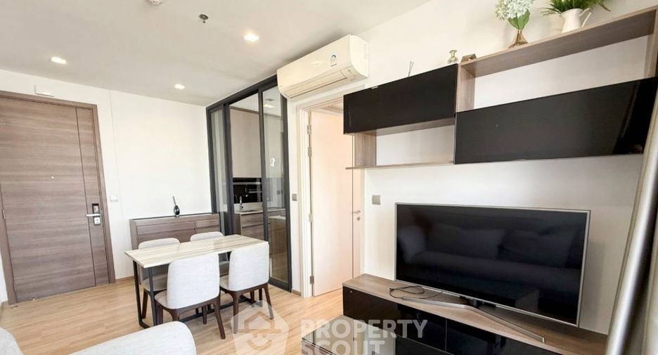 For sale 2 bedrooms condo in Phaya Thai, Bangkok