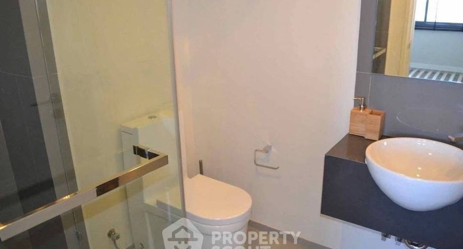 À vendre 2 chambres condo à Bang Lamung, Chonburi