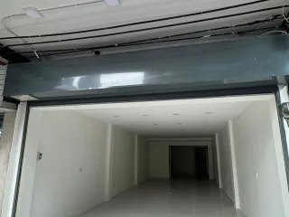 For rent 4 bedrooms house in Bang Rak, Bangkok