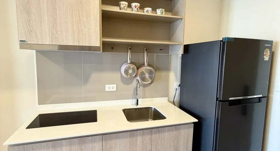 For rent 1 bed condo in Khlong San, Bangkok