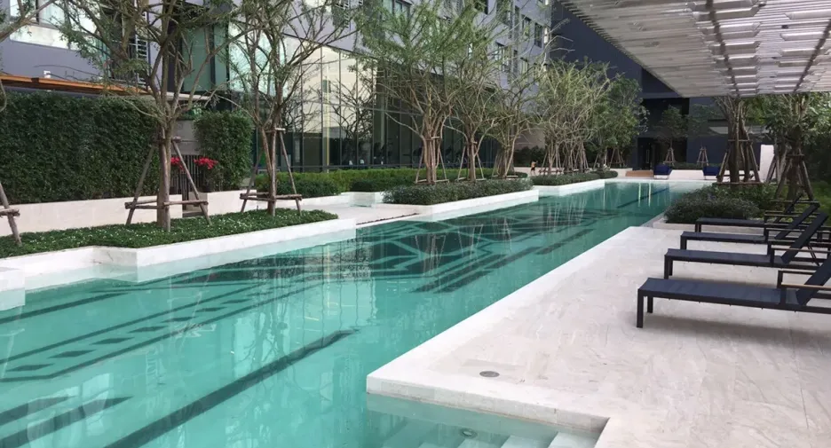 À vendre 1 chambre condo à Phra Khanong, Bangkok