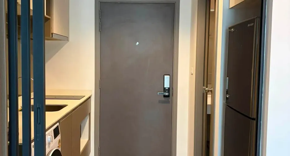 Condo en alquiler de 1 habitaciones en Khlong San, Bangkok