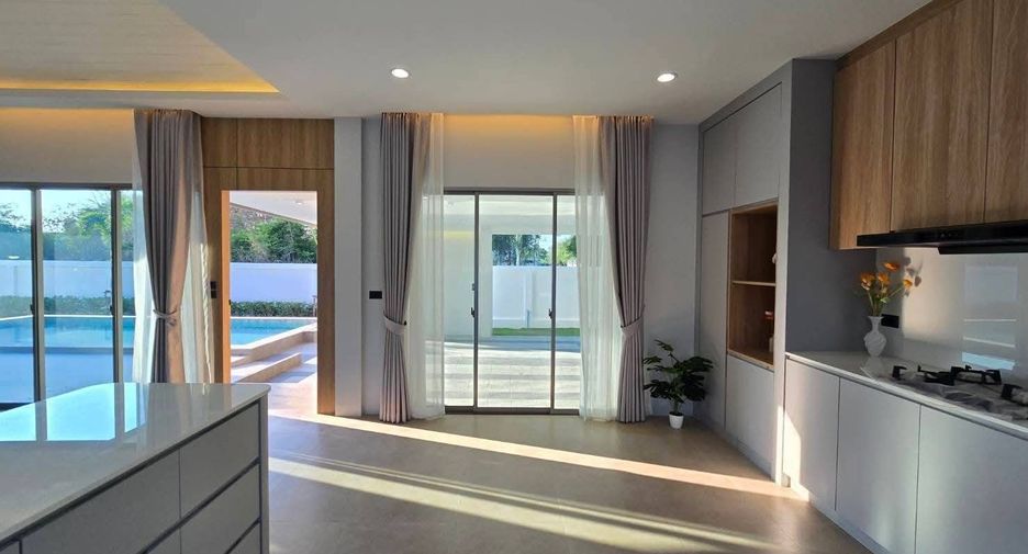 À vendre et à louer 3 chambres villa à Hua Hin, Prachuap Khiri Khan