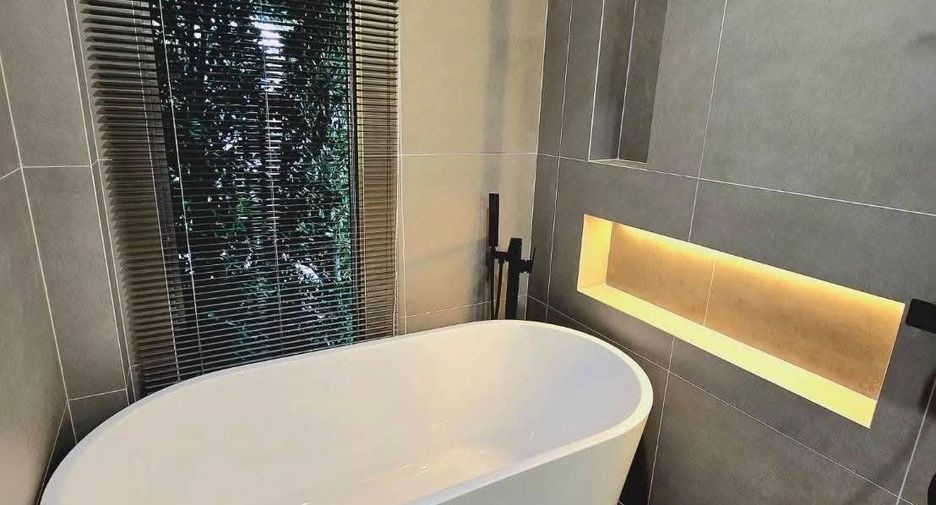 À vendre et à louer 3 chambres villa à Hua Hin, Prachuap Khiri Khan