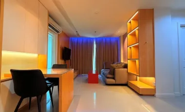Condo en alquiler de 2 habitaciones en Huai Khwang, Bangkok