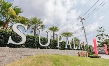 Casa adosada en venta de 3 habitaciones en Si Racha, Chonburi