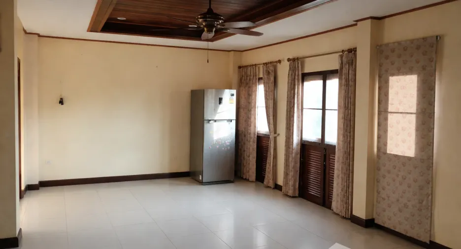 À vendre 4 chambres maison à Mueang Phayao, Phayao