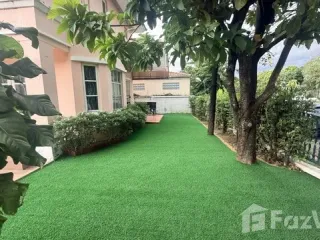 Casa en alquiler de 3 habitaciones en Mueang Pathum Thani, Pathum Thani