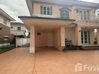 Casa en alquiler de 3 habitaciones en Mueang Pathum Thani, Pathum Thani
