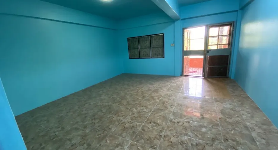 For sale 2 bedrooms townhouse in Tha Maka, Kanchanaburi