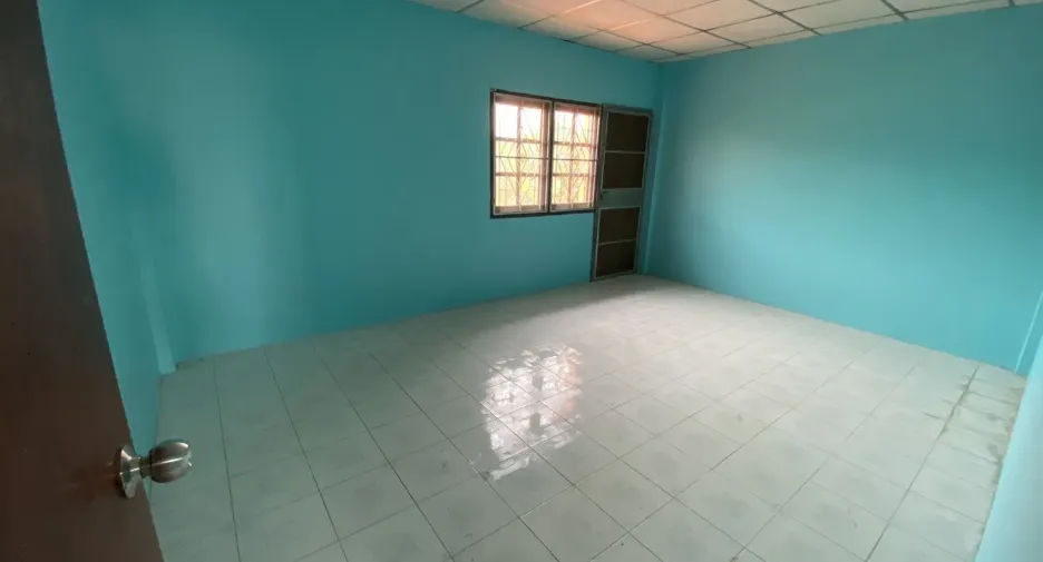 For sale 2 bedrooms townhouse in Tha Maka, Kanchanaburi