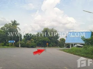 Terreno en venta en Ban Mi, Lopburi