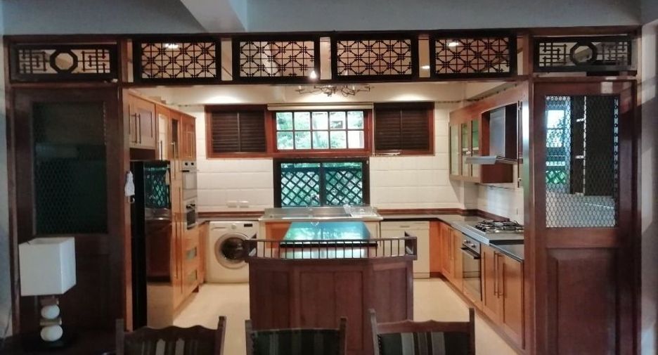À louer 3 chambres villa à Hang Dong, Chiang Mai