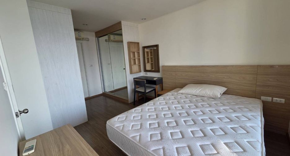 For sale 1 bed condo in Yan Nawa, Bangkok