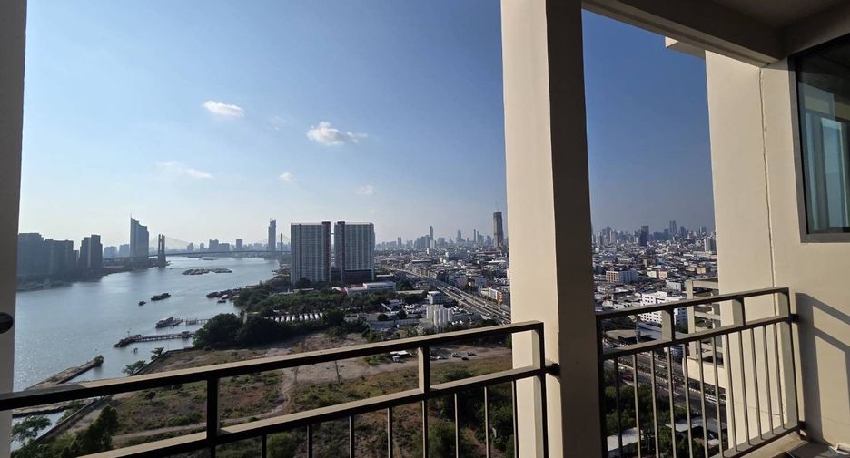 For sale 1 bed condo in Yan Nawa, Bangkok
