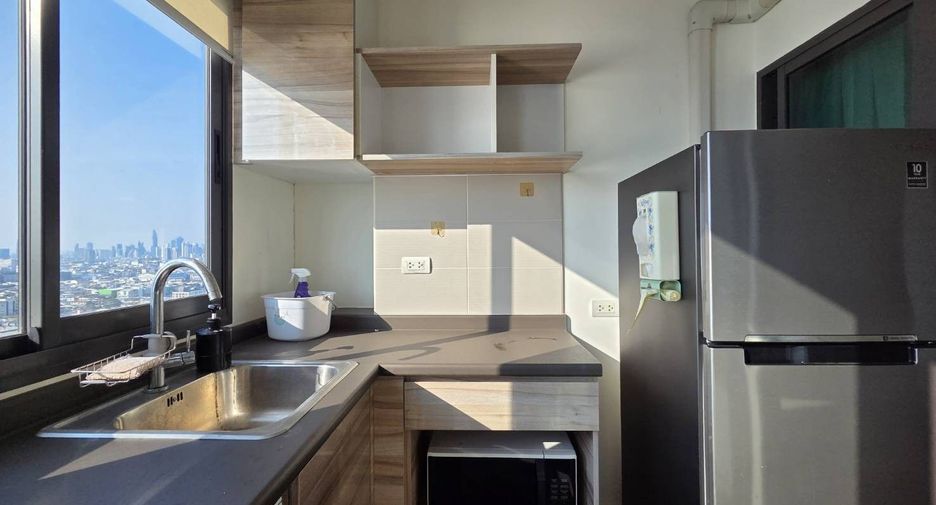 For sale 1 bed condo in Yan Nawa, Bangkok