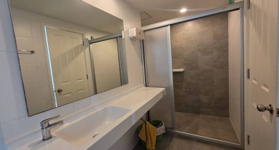 For sale 1 bed condo in Yan Nawa, Bangkok