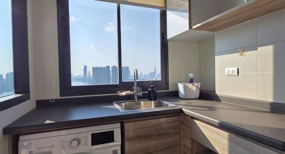 For sale 1 bed condo in Yan Nawa, Bangkok