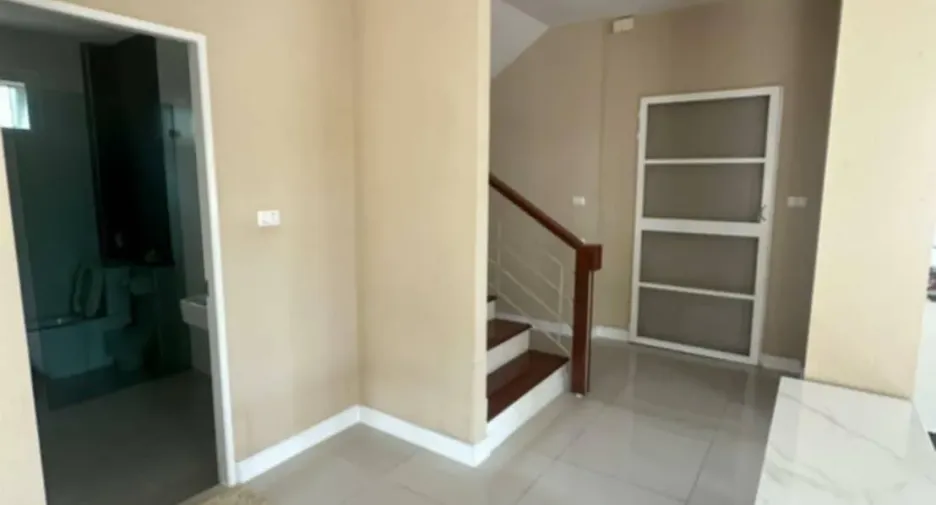 For rent 3 bedrooms house in San Sai, Chiang Mai