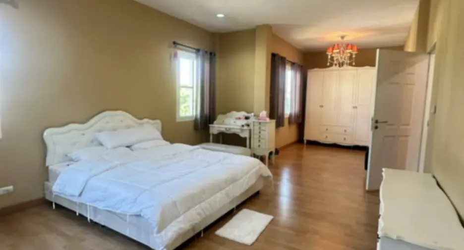 For rent 3 bedrooms house in San Sai, Chiang Mai