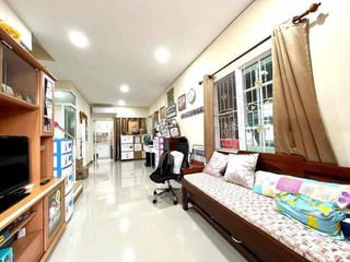 For sale 4 bedrooms townhouse in Bang Khae, Bangkok