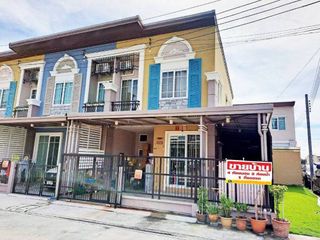 For sale 4 bedrooms townhouse in Bang Khae, Bangkok