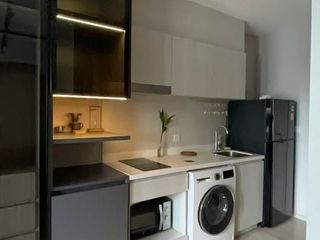 For rent studio condo in Pathum Wan, Bangkok