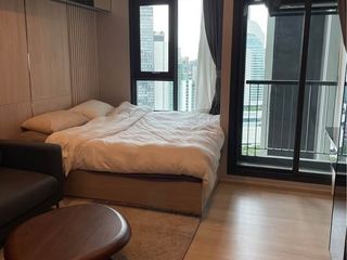 For rent studio condo in Pathum Wan, Bangkok