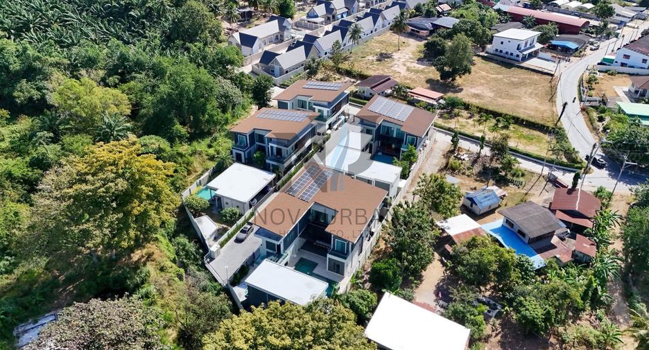 Villa en venta y en alquiler de 5 habitaciones en Bang Lamung, Chonburi