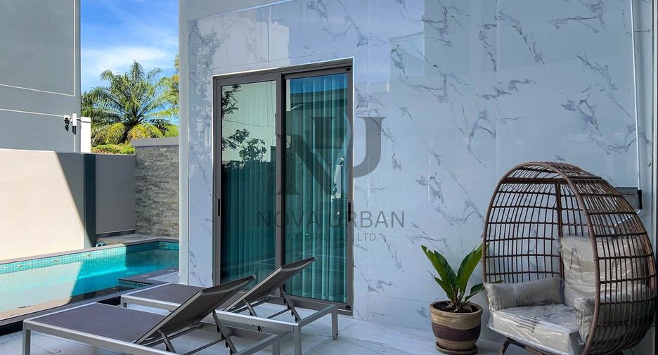 Villa en venta y en alquiler de 5 habitaciones en Bang Lamung, Chonburi