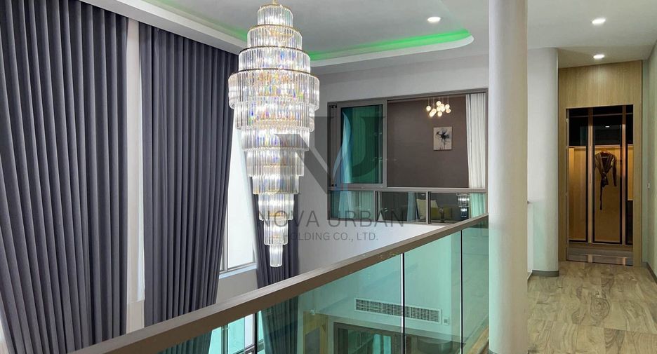 Villa en venta y en alquiler de 5 habitaciones en Bang Lamung, Chonburi