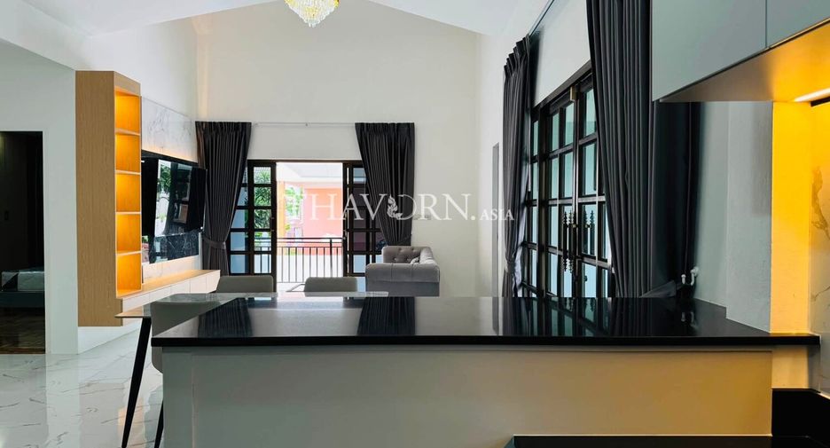 Casa en venta de 3 habitaciones en Bang Lamung, Chonburi