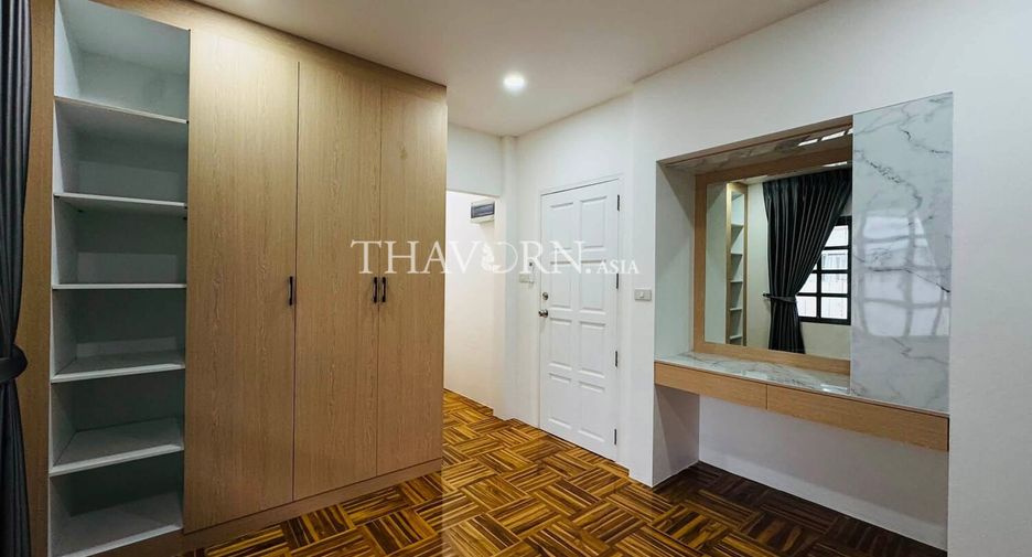 Casa en venta de 3 habitaciones en Bang Lamung, Chonburi