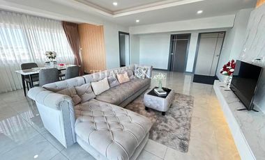 For sale 3 bedrooms condo in Jomtien, Pattaya