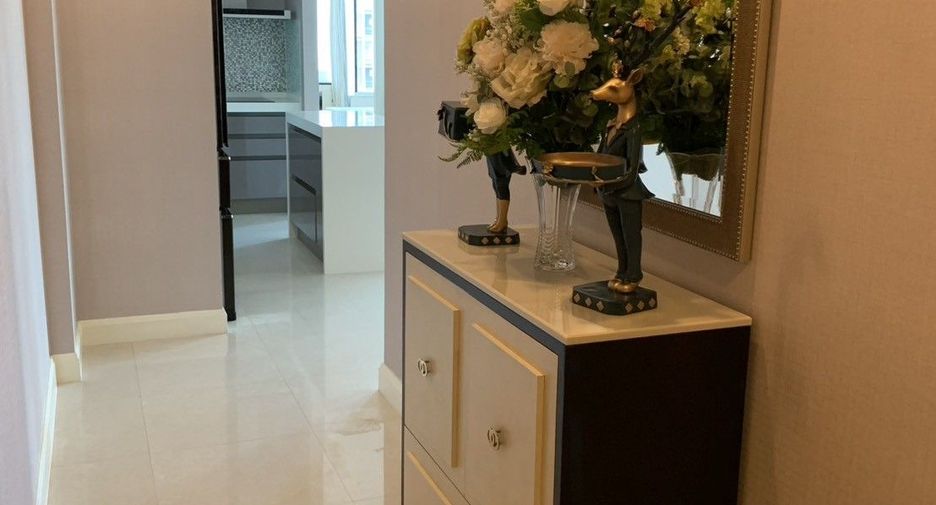À vendre 2 chambres condo à Pathum Wan, Bangkok