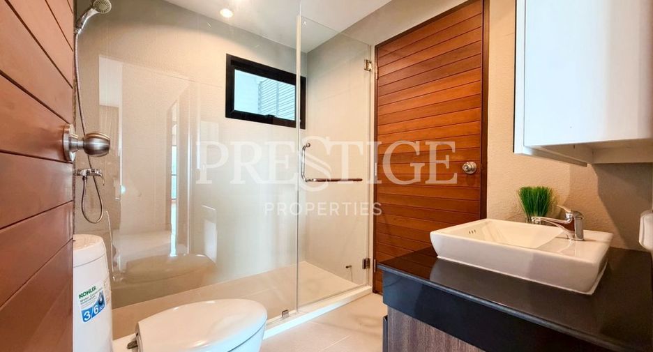 Condo en venta de 2 habitaciones en Bang Lamung, Chonburi