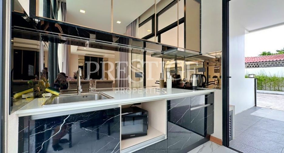 For rent 3 bedrooms house in Bang Lamung, Chonburi