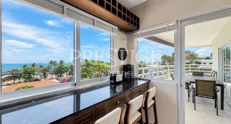 For sale and for rent 2 bedrooms condo 