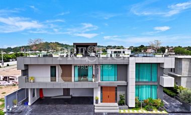 Haus zum Kauf mit 5 Zimmer in Bang Lamung, Chonburi
