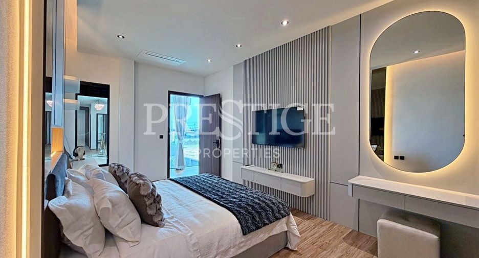 Haus zum Kauf mit 5 Zimmer in Bang Lamung, Chonburi