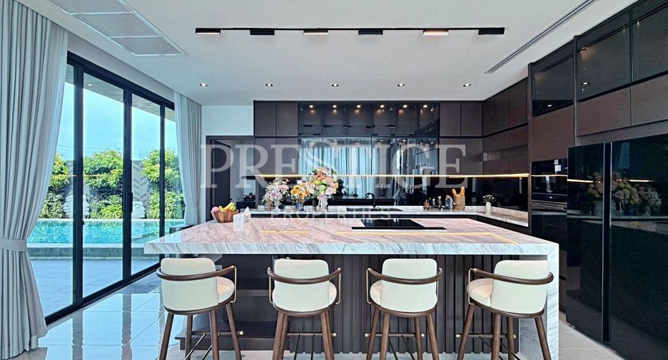 Haus zum Kauf mit 5 Zimmer in Bang Lamung, Chonburi