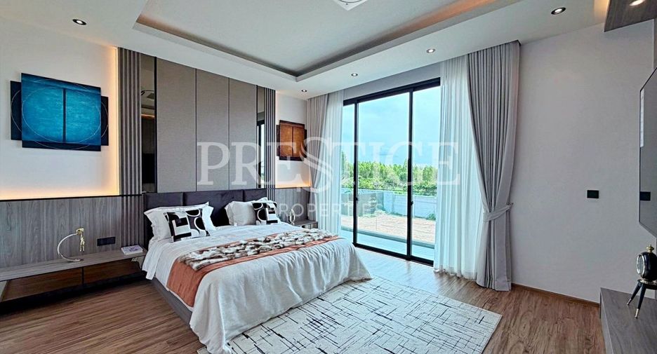 Haus zum Kauf mit 5 Zimmer in Bang Lamung, Chonburi