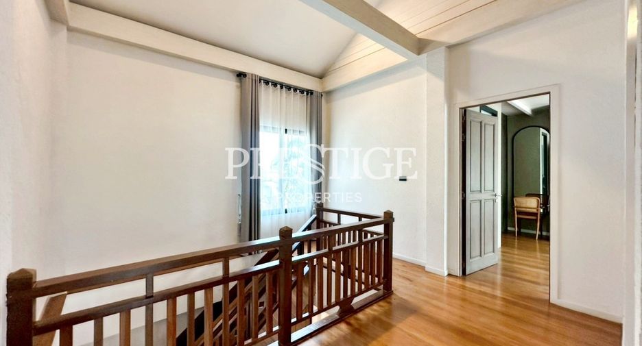 For rent 4 bedrooms house in Bang Lamung, Chonburi