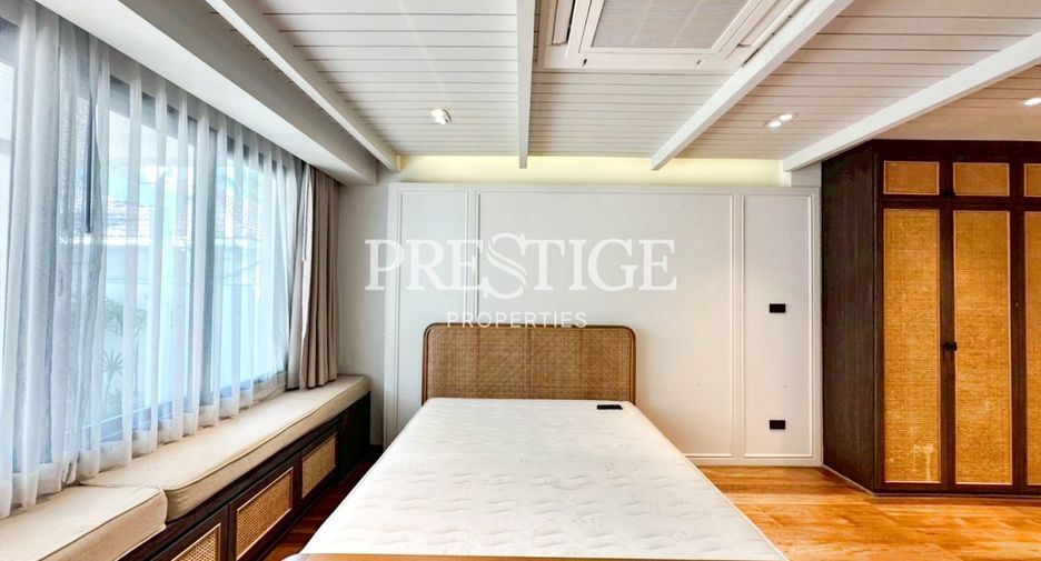 For rent 4 bedrooms house in Bang Lamung, Chonburi