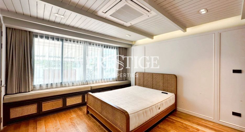 For rent 4 bedrooms house in Bang Lamung, Chonburi
