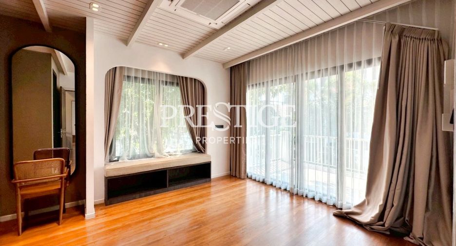 For rent 4 bedrooms house in Bang Lamung, Chonburi