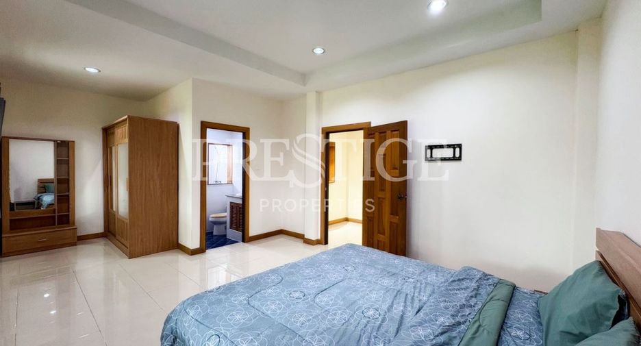 For rent 3 bedrooms house in Bang Lamung, Chonburi